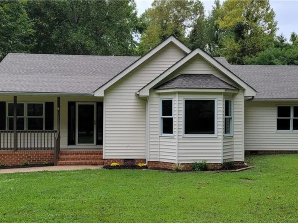 1005 Doves Nest Rd, Tappahannock, VA 22560