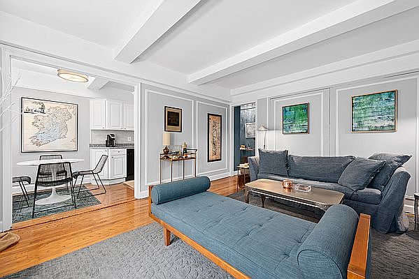 1st image of 155 E 49th St #8A