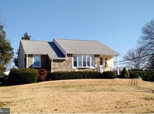 2743 Brierwood Rd, Broomall, PA 19008