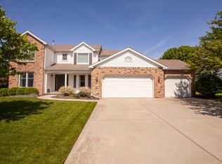 1312 Ironwood Cc Dr, Normal, IL 61761