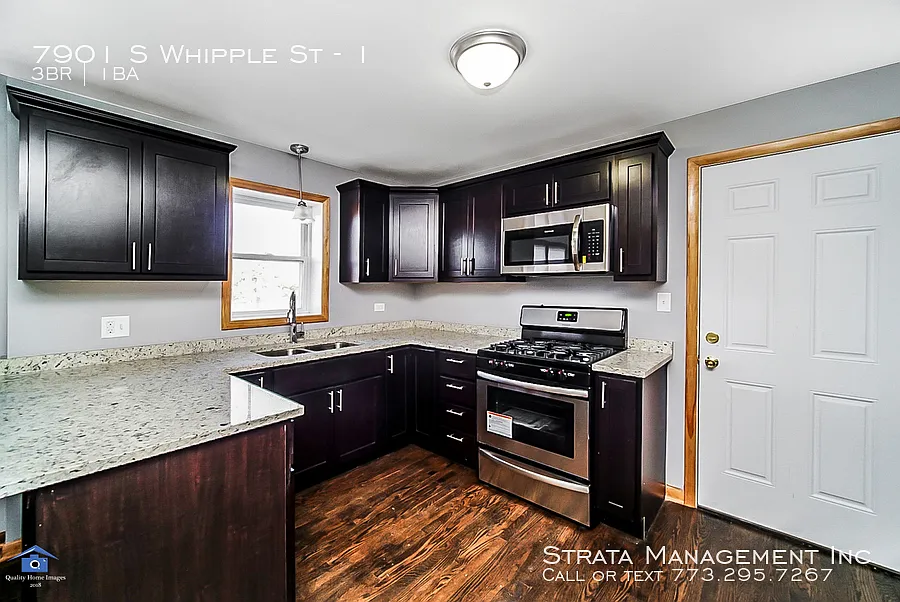 Building Photo - 7906 S Whipple St #1