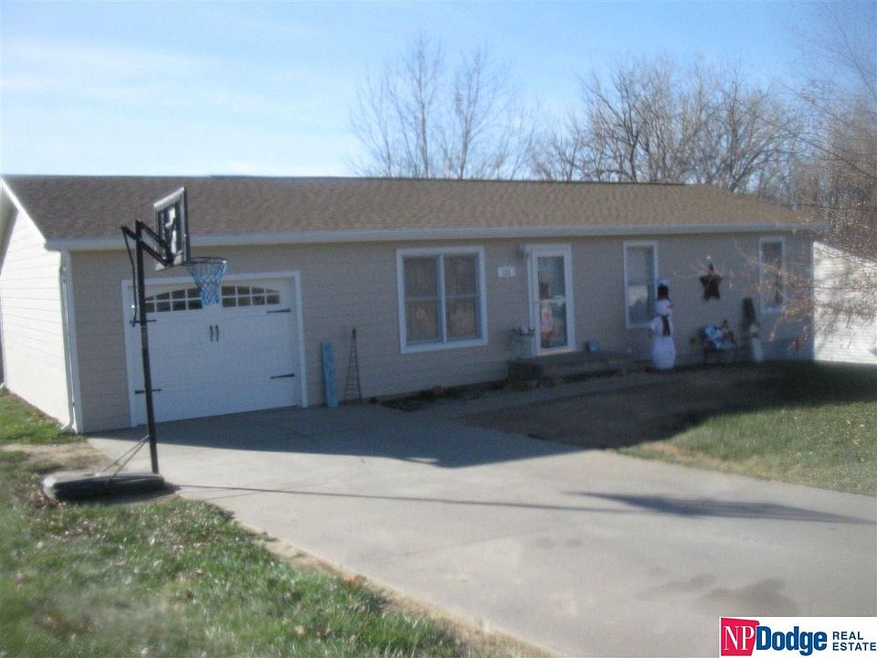 1st image of 121 Timberlane Cir