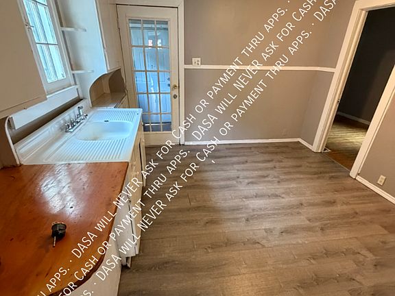2nd image of 60-62 Lincoln Ave