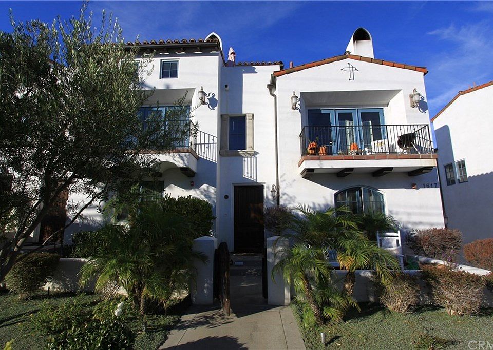1st image of 1617 Artesia Blvd #C