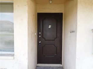 930 SW 47th Ter APT 4, Cape Coral, FL 33914