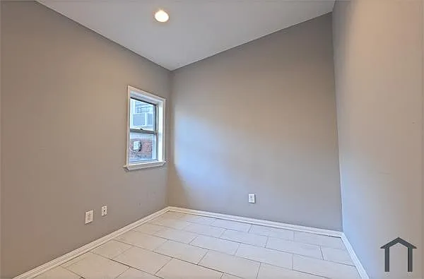 1436 W Baltimore St #3 — Photo 18