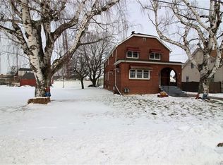 44 Stearns Ave, Lackawanna, NY 14218