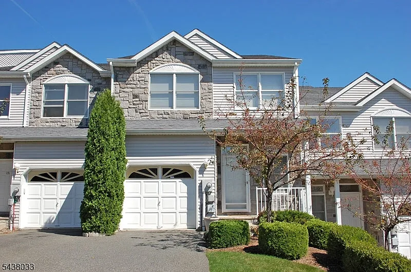 125 Springhill Dr