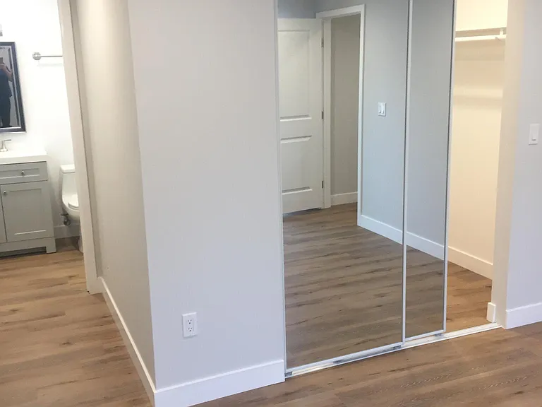6431 Gentry Ave — Photo 12