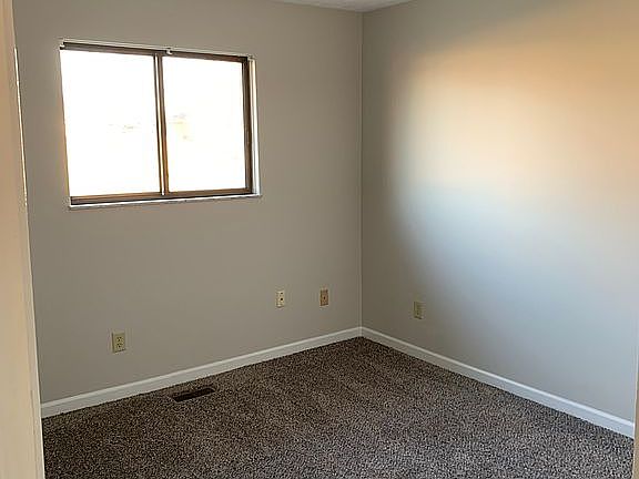 5th image of 750 Wisteria Dr