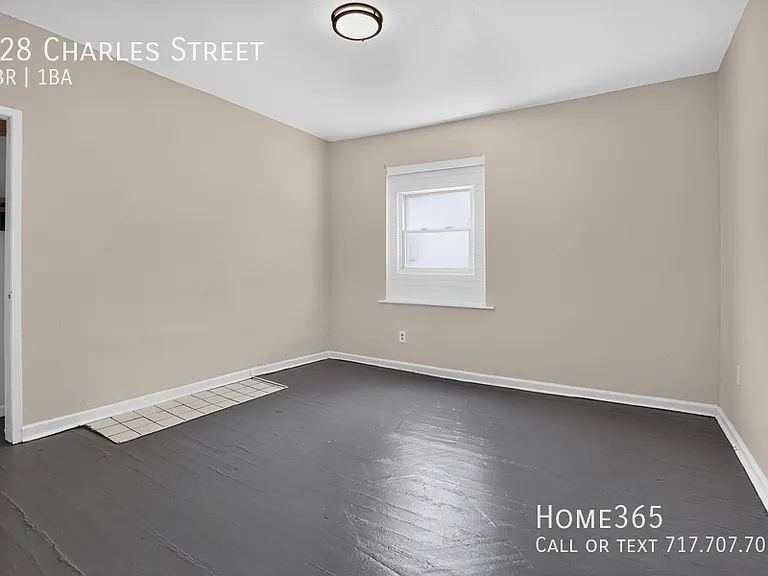 128 Charles St — Photo 23