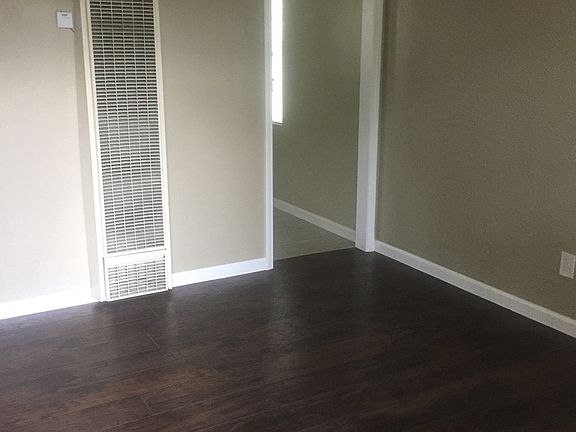 2nd image of 8837 La Mesa Blvd #8839