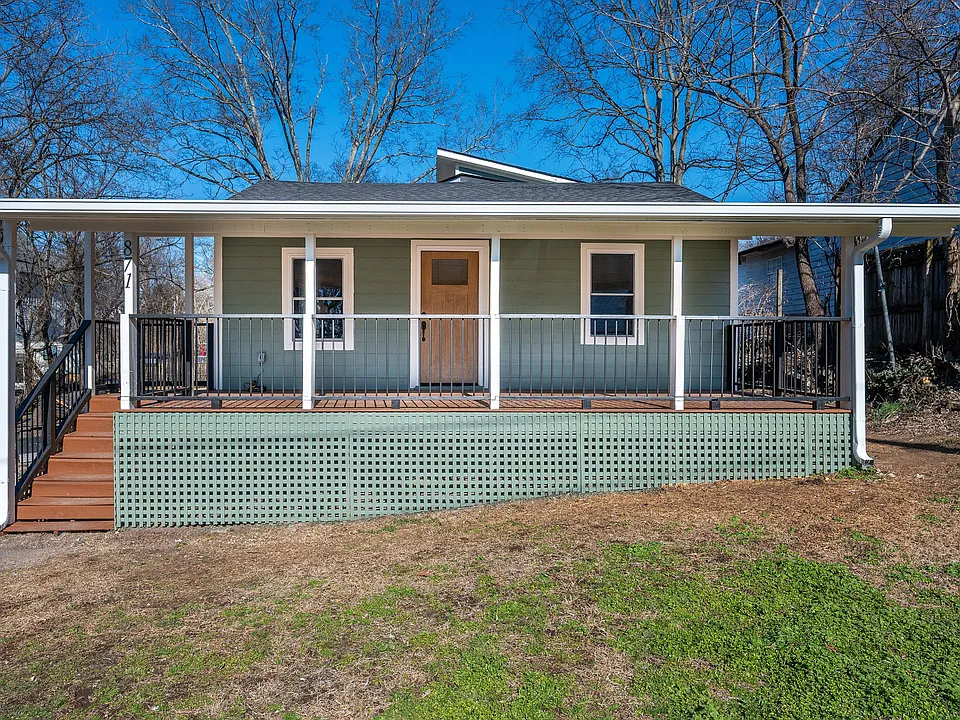 871 Carter St