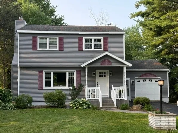 9986 Clearview Hts, Marcy, NY 13403