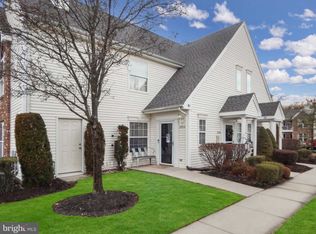 2701 Bluegrass Dr, Mount Laurel, NJ 08054