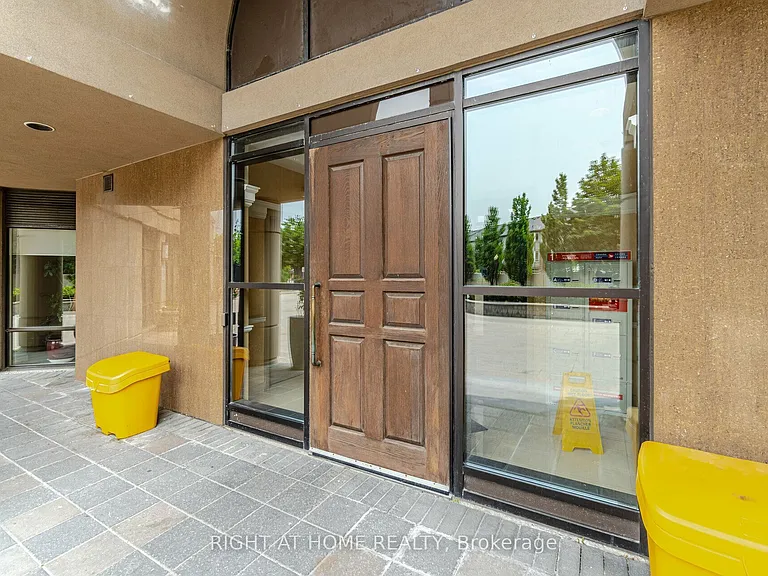 220 Forum Dr #907 — Photo 2