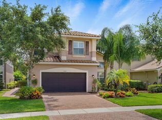 8213 Emerald Winds Cir, Boynton Beach, FL 33473