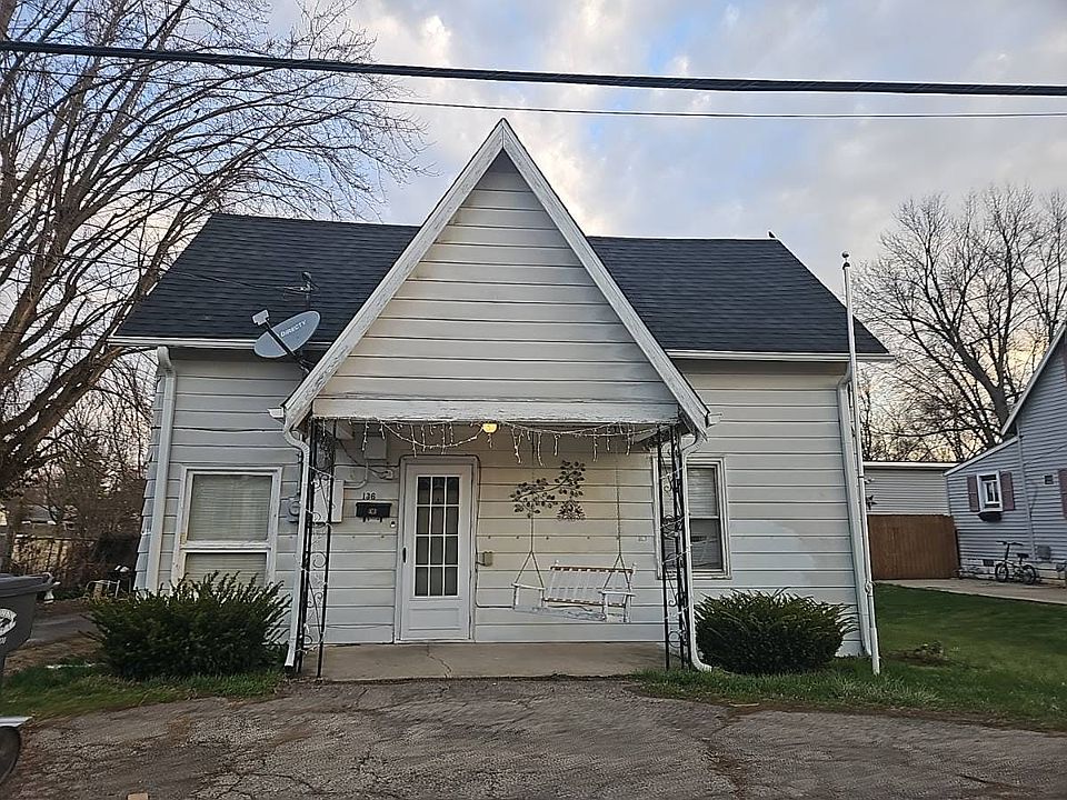 1st image of 136 W North St