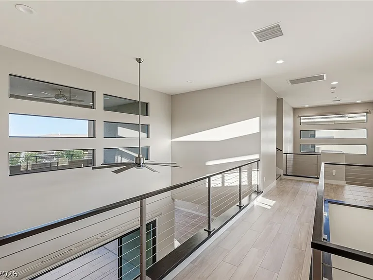 64 Grey Feather Dr — Photo 27