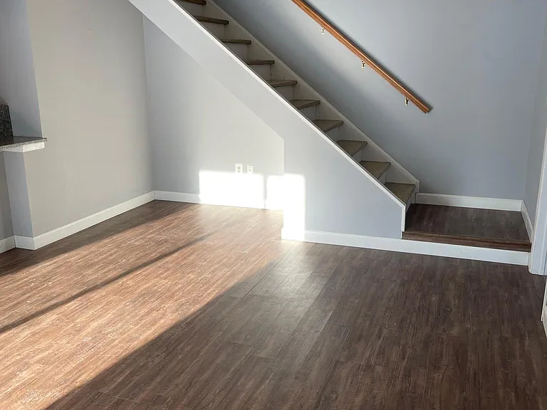 Living room/ Family room