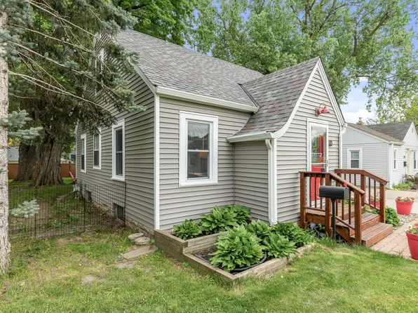 914 17th Ave N, South Saint Paul, MN 55075