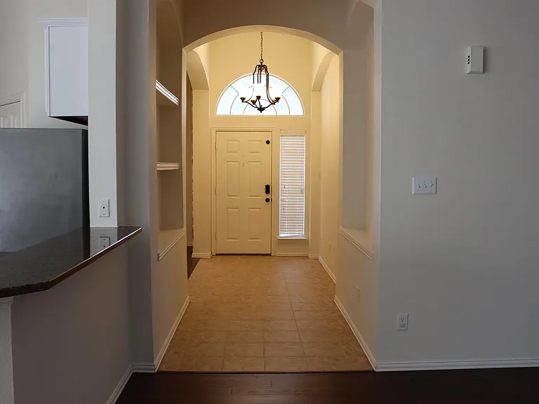 1548 Idlewild Dr — Photo 26