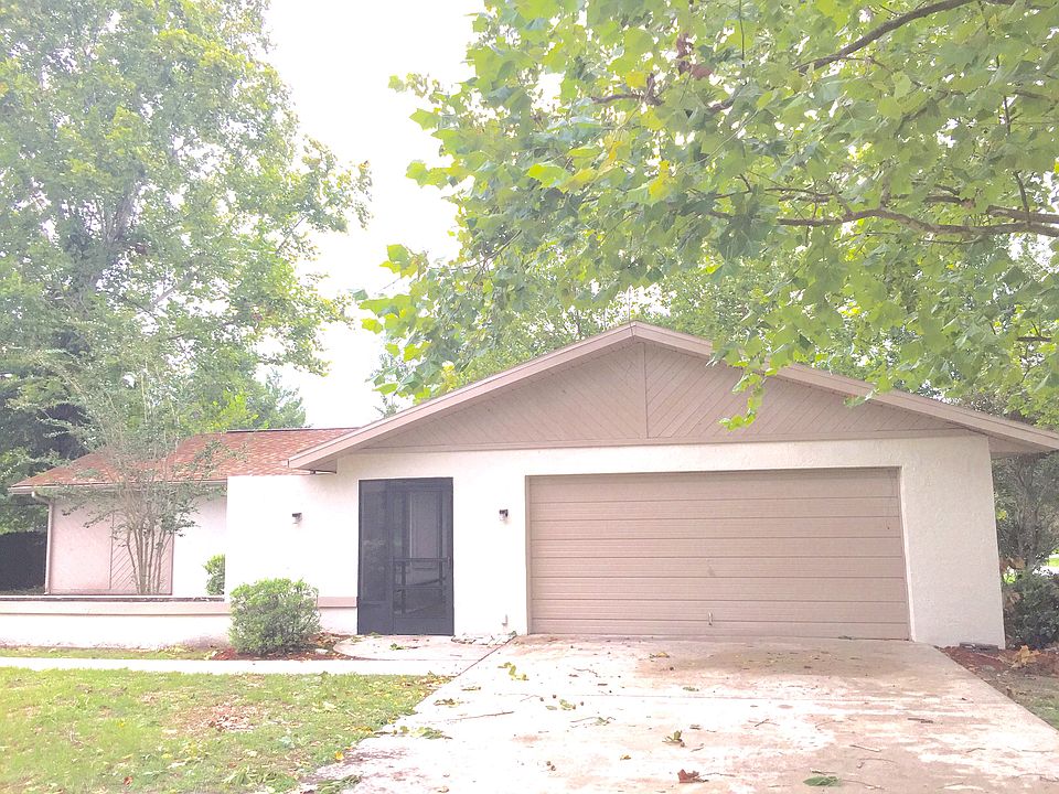 1st image of 167 Marion Oaks Dr