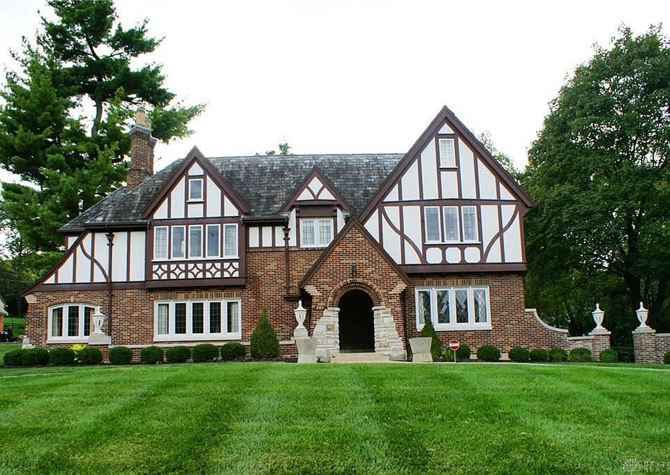 1st image of 325 Far Hills Ave