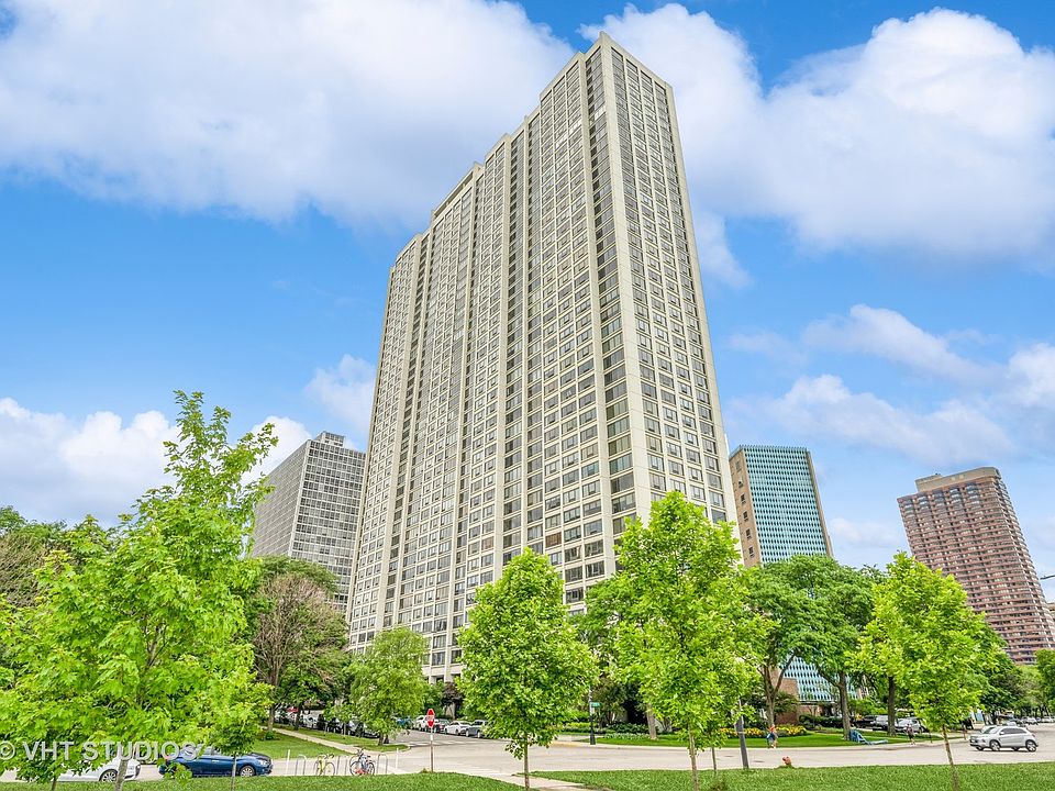 1st image of 2800 N Lake Shore Dr APT 308