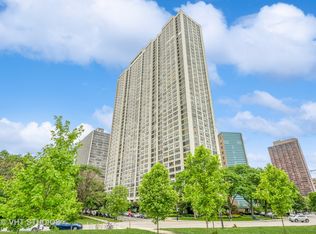 2800 N Lake Shore Dr APT 308, Chicago, IL