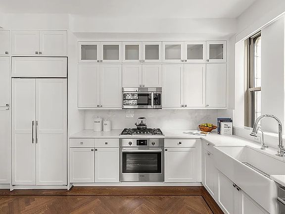 5th image of 36 Gramercy Park E APT 2N