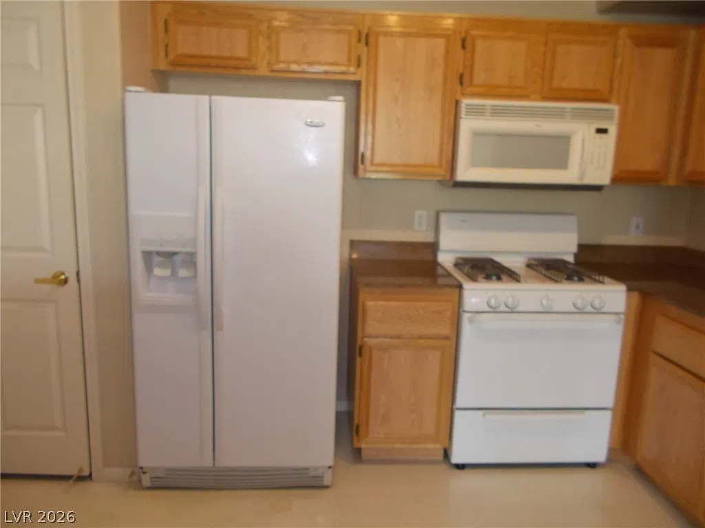 1 bed, 1.0 bath, 814 sqft, $1,400 — Photo 3