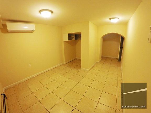 4th image of 74 Macdonough St #Two