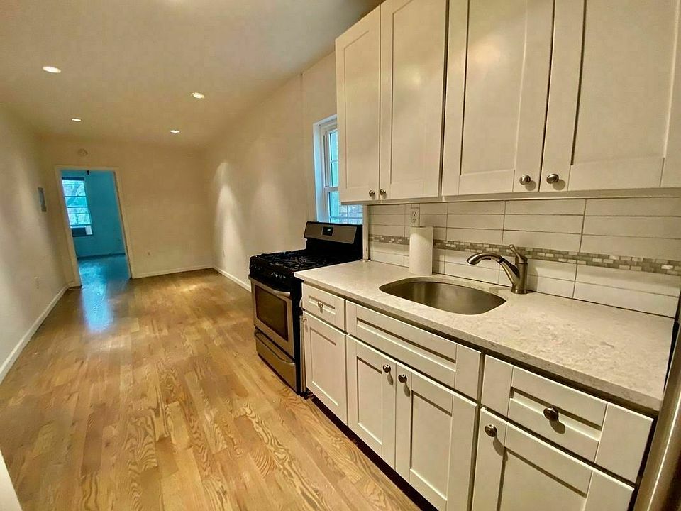 1st image of 184 Meserole St #2L
