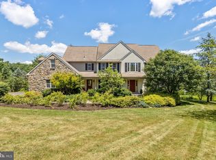 2492 Jones Rd, Pottstown, PA 19465