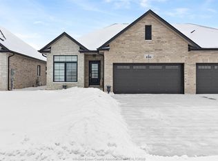 230 McLellan Ave, Amherstburg, ON N9V 4C5