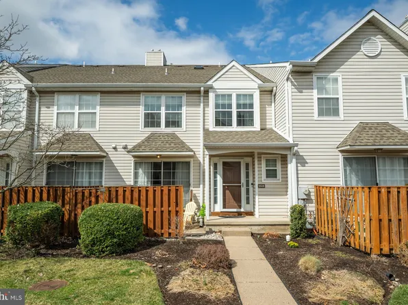 5508 Spruce Mill Dr, Yardley, PA 19067