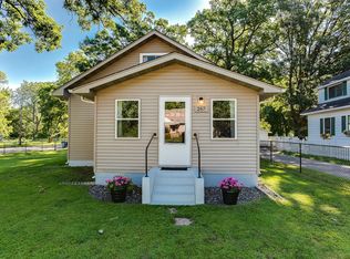 267 3rd St NW, Forest Lake, MN 55025