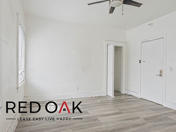 5th image of 906 1/4 Pacific Ave #8