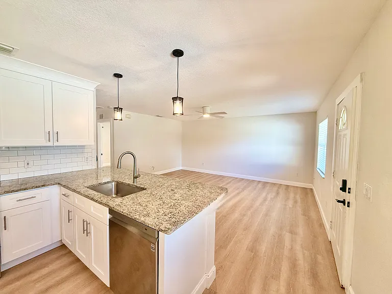 26156 Northern Cross Rd #A — Photo 13