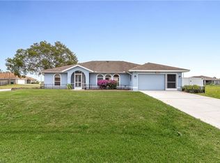 2221 NE 4th Pl, Cape Coral, FL 33909