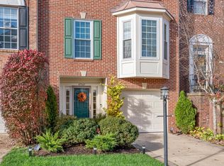 47527 Sharpskin Island Sq, Sterling, VA