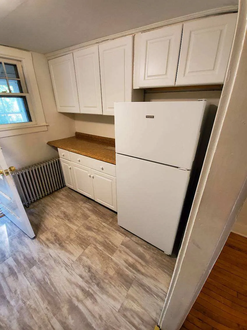 2 bed, 1100 sqft, $2,700 — Photo 4