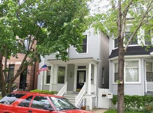 3648 N Wayne Ave, Chicago, IL 60613