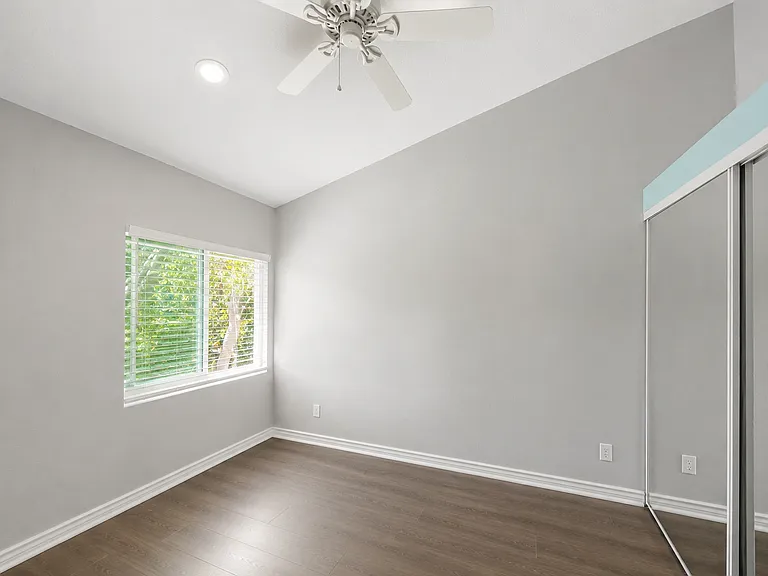 4701 Carmonita Ln — Photo 22