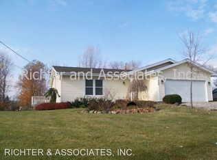 11566 N Shore Dr, Whitmore Lake, MI
