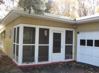 10 Coburn Ter, West Lebanon, NH 03784
