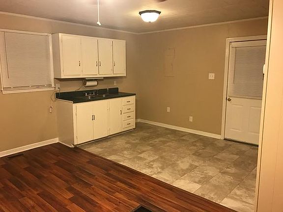4th image of 212 E Georgia Ave