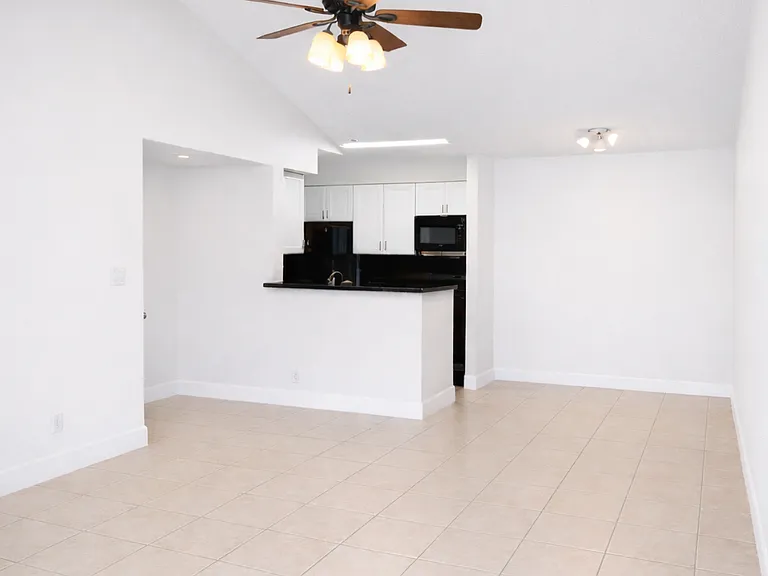 2926 S University Dr #6302 — Photo 3