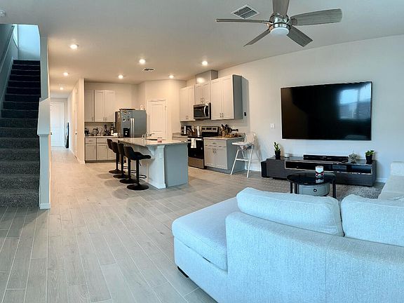 4th image of 3549 San Bernardino Way